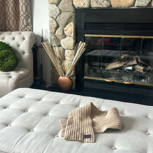 Coach Wool Blend Knit Creme Scarf One Size - Picture 1 of 5